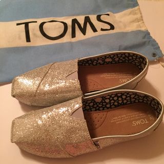 トムズ(TOMS)のTOMSスリッポン シルバー(スリッポン/モカシン)