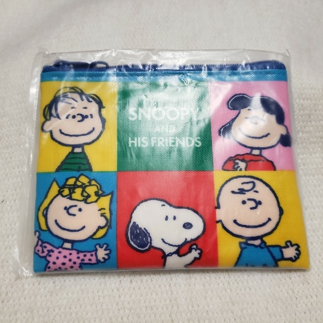 SNOOPY(スヌーピー)のスヌーピー ティッシュケース付きポーチ ハンドメイドのファッション小物(ポーチ)の商品写真