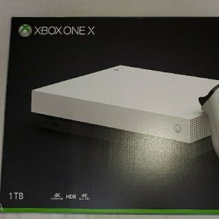 マイクロソフト(Microsoft)のMicrosoft Xbox One X  ホワイトスペシャル エディション(家庭用ゲーム機本体)