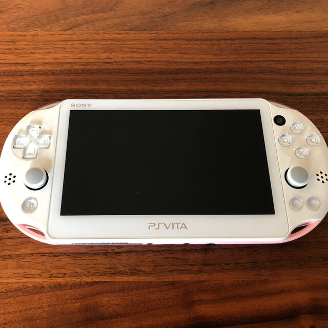 PS vita PCH2000 Wifiモデルエンタメ/ホビー