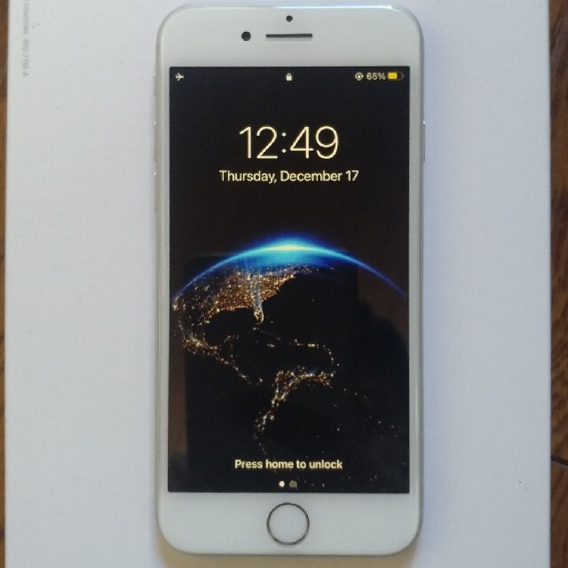 iPhone 8 超美品シムフリー残債なしカバー付きスマートフォン本体