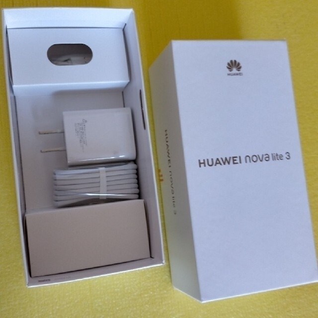 HUAWEI(ファーウェイ)のHUAWEI nova lite3（オーロラブルー） スマホ/家電/カメラのスマートフォン/携帯電話(スマートフォン本体)の商品写真