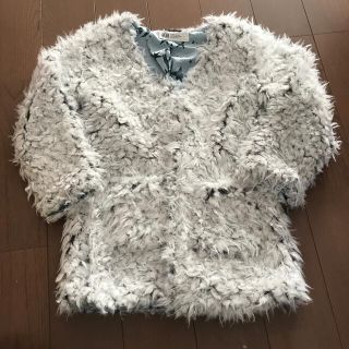 エイチアンドエム(H&M)のモコモコ　アウター　(ジャケット/上着)