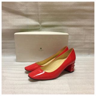 ケイトスペードニューヨーク(kate spade new york)のケイトスペード エナメル パンプス 赤(ハイヒール/パンプス)