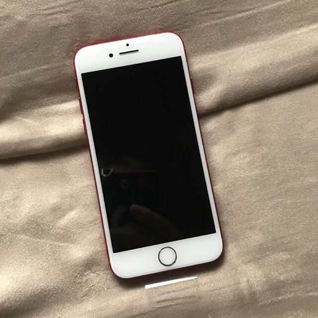 Apple(アップル)のひまわり様専用iPhone7 128GB RED スマホ/家電/カメラのスマートフォン/携帯電話(スマートフォン本体)の商品写真