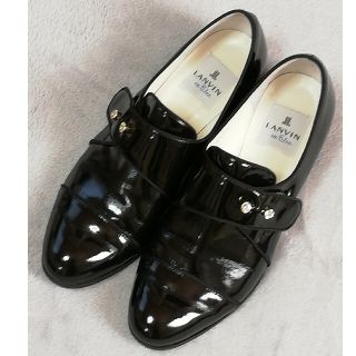 ランバンオンブルー(LANVIN en Bleu)のLANVIN en Bleu ビジュー調ストレートチップシューズ(ローファー/革靴)