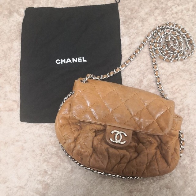 CHANEL　チェーンアラウンド　ショルダーバッグバッグ