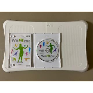 ウィー(Wii)のWii Fit バランスボード＋Wii Fit Plusソフト(家庭用ゲーム機本体)