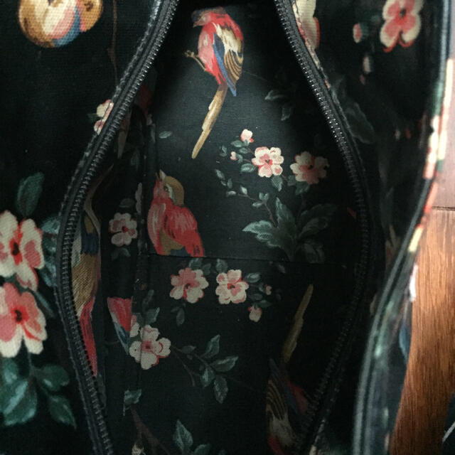 Cath Kidston - キャスキッドソン バード柄 バッグ 小鳥柄 Cath Kidston - キャスキッドソン バード柄 バッグ 小鳥柄