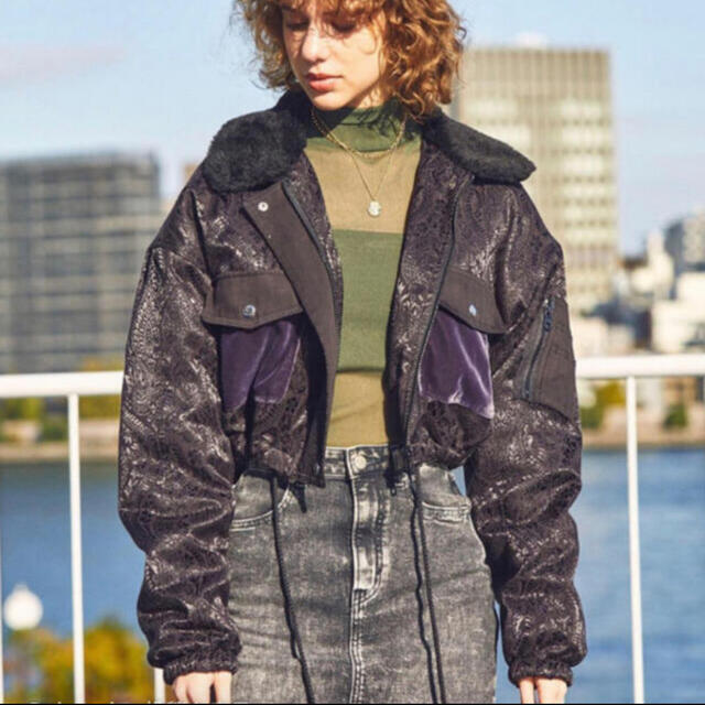 SeaRoomlynn(シールームリン)のjuemi ブルゾン レディースのジャケット/アウター(ブルゾン)の商品写真
