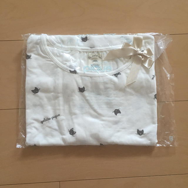 gelato pique(ジェラートピケ)のネコ柄Tシャツ レディースのトップス(Tシャツ(半袖/袖なし))の商品写真