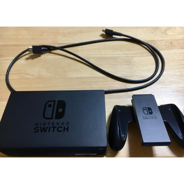 [美品　ほぼ未使用]Nintendo switch ドック　HDMIケーブル　等