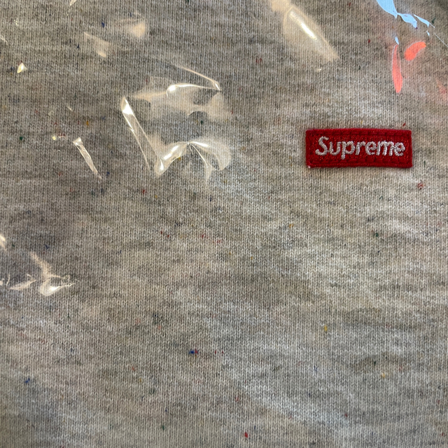 Supreme(シュプリーム)の20aw supreme small box crewneck S メンズのトップス(スウェット)の商品写真