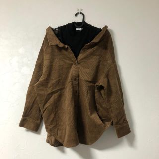 エヴリス(EVRIS)のEVRIS 定価6,990円　トップス　コーデュロイ　ブラウン　冬服　セクシー　(ニット/セーター)