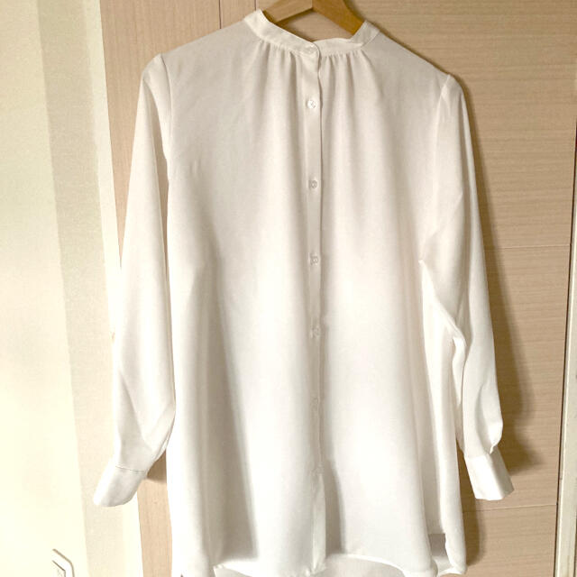 GU(ジーユー)のバンドカラーロングシャツ(長袖)ホワイト レディースのトップス(シャツ/ブラウス(長袖/七分))の商品写真