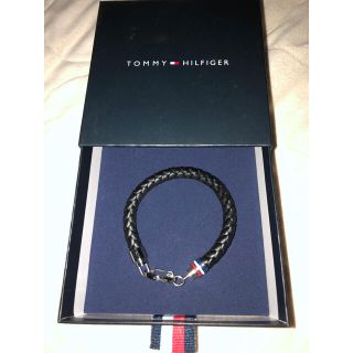 トミーヒルフィガー(TOMMY HILFIGER)のトミーヒルフィガー バングル ブレスレット(ブレスレット/バングル)