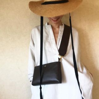 ビューティアンドユースユナイテッドアローズ(BEAUTY&YOUTH UNITED ARROWS)のchiiiibag ワイドベルトショルダー　ブラック(ショルダーバッグ)