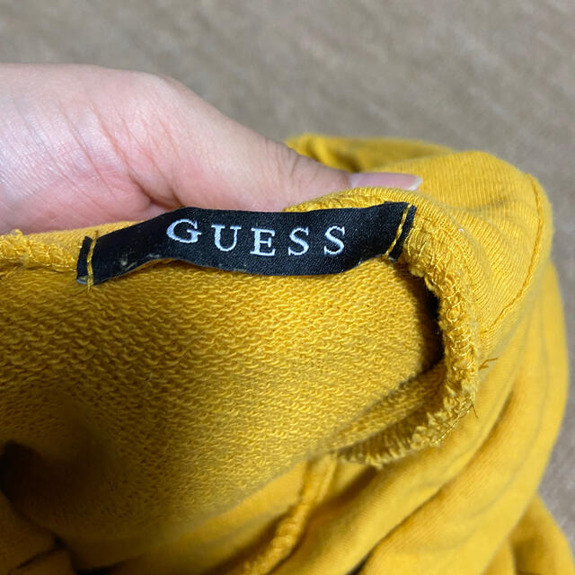 GUESS(ゲス)のGUESS♡値下げ交渉可♡ロゴパーカー✩.*˚ レディースのトップス(パーカー)の商品写真