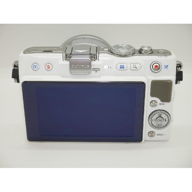 ❤️SDカード付❤️オリンパスE-PL3 ミラーレスカメラ 2