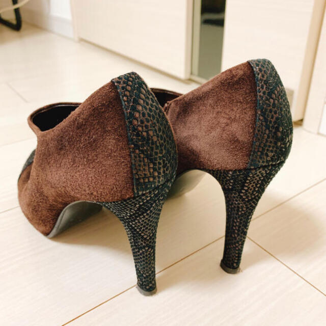 DIANA(ダイアナ)の《最終値下げ❣️》DIANA ショートブーツ　ブーティ　秋冬　皮デザイン レディースの靴/シューズ(ブーティ)の商品写真