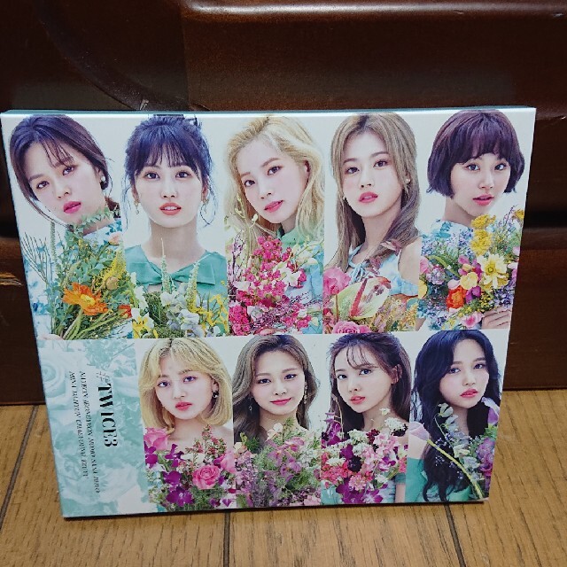 TWICE3 アルバム エンタメ/ホビーのCD(K-POP/アジア)の商品写真