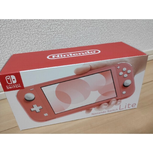 Nintendo Switch(ニンテンドースイッチ)のSwitch Lite 任天堂 スイッチ 本体 ニンテンドウ スイッチ エンタメ/ホビーのゲームソフト/ゲーム機本体(家庭用ゲーム機本体)の商品写真