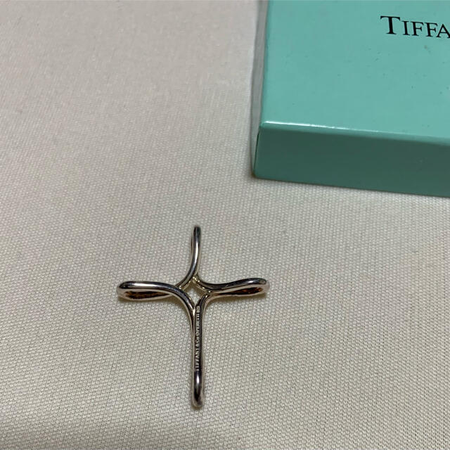 Tiffany & Co.(ティファニー)の【 希少】 Tiffanyティファニー インフィニティクロス ネックレス レディースのアクセサリー(ネックレス)の商品写真