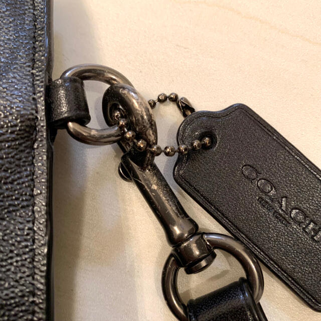 COACH(コーチ)のCOACH  コーチ　クラッチバッグ　シグネチャー メンズのバッグ(セカンドバッグ/クラッチバッグ)の商品写真