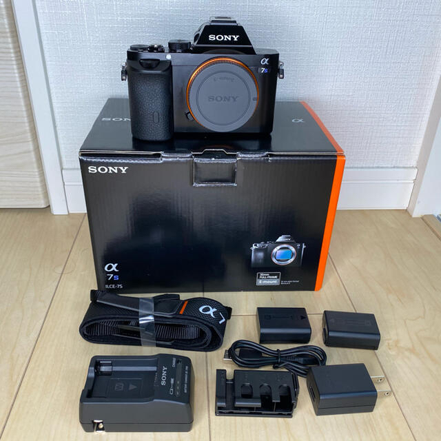Sony ソニー α7S デジタル一眼カメラ ILCE-7S バッテリー2個 | www