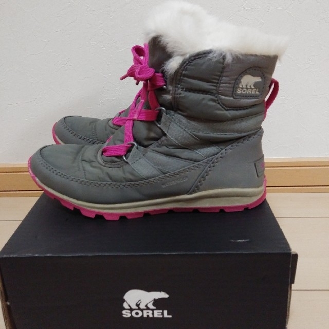 SOREL(ソレル)の美品！SOREL YOUTH WHITNEY SHORT LACE (22㎝) キッズ/ベビー/マタニティのキッズ靴/シューズ(15cm~)(ブーツ)の商品写真