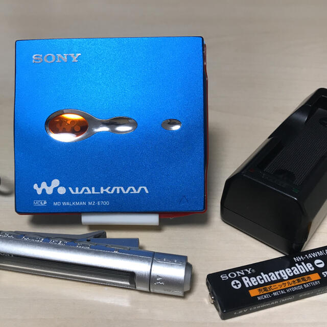 【美品DE完動品】SONY MD WALKMAN MZ-E700