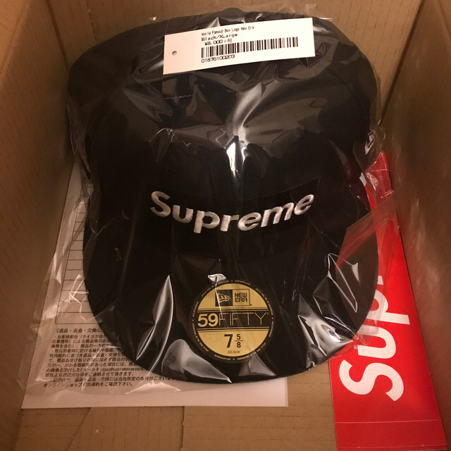 Supreme(シュプリーム)の7-5/8) Supreme World Famous New Era 黒 メンズの帽子(キャップ)の商品写真