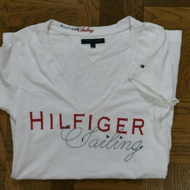 TOMMY HILFIGER(トミーヒルフィガー)の美品♪送料込み♪様専用 Tシャツサルエル レディースのトップス(Tシャツ(半袖/袖なし))の商品写真