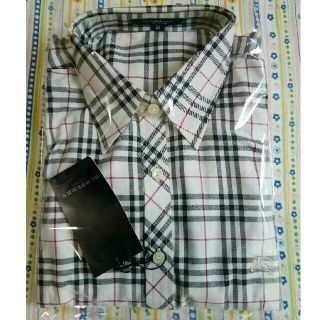 バーバリー(BURBERRY)のBURBERRY　ノバチェック長袖シャツ　レディースM(シャツ/ブラウス(長袖/七分))