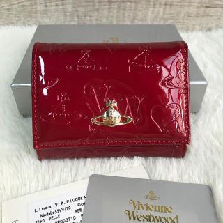 Vivienne Westwood 三つ折り財布 エナメルレッド