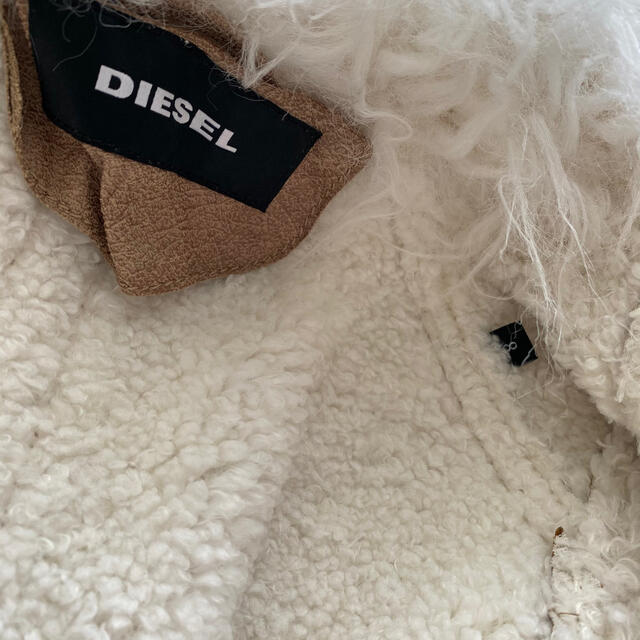 DIESEL(ディーゼル)のDIESEL🌈キッズ👧🏻サイズ8Y☁️ムートンファージャケット キッズ/ベビー/マタニティのキッズ服女の子用(90cm~)(ジャケット/上着)の商品写真