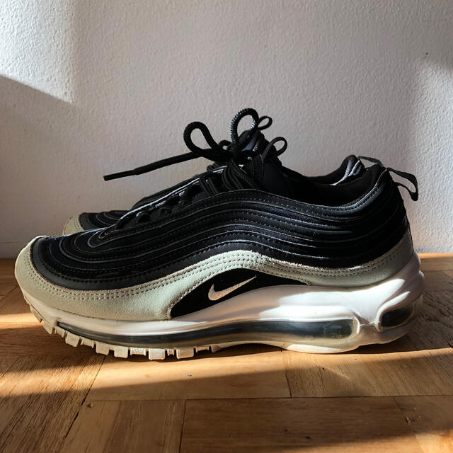 NIKE(ナイキ)のも様専用　NIKE airmax97 24cm レディースの靴/シューズ(スニーカー)の商品写真