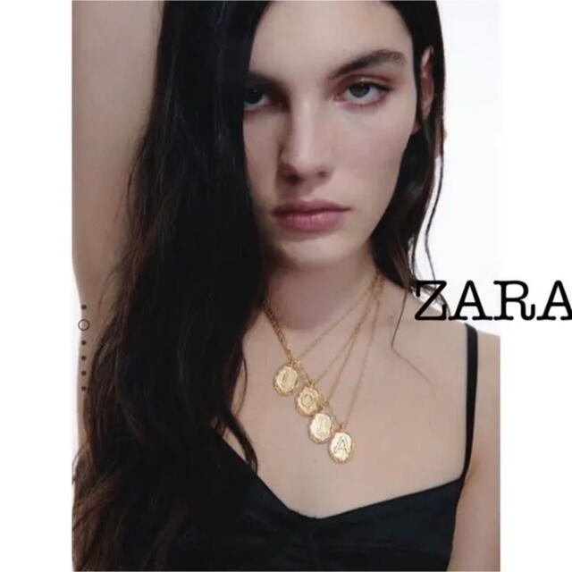 ZARA(ザラ)のZARA アルファベットネックレス LIMITED EDITION レディースのアクセサリー(ネックレス)の商品写真