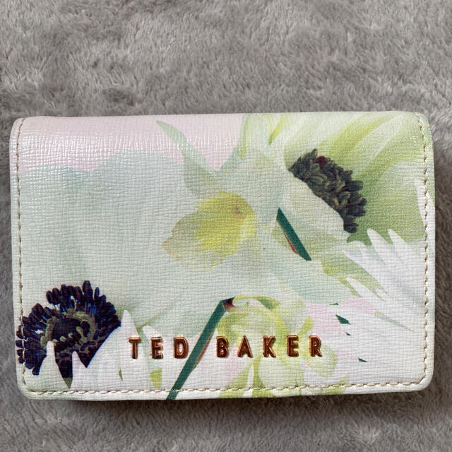 TED BAKER(テッドベイカー)のTED BAKER 財布 レディースのファッション小物(財布)の商品写真
