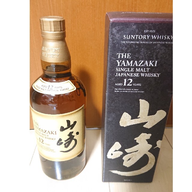 サントリー(サントリー)の【即購入可】山崎12年 箱付き 未開封 食品/飲料/酒の酒(ウイスキー)の商品写真