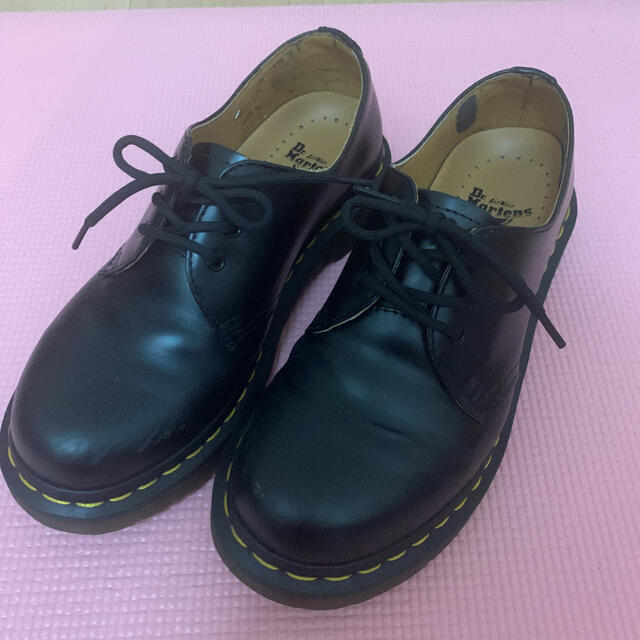 Dr.Martens 3ホール UK4