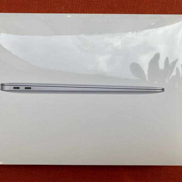 Mac (Apple)(マック)のMacBook Air M1 (13インチ, 8GB , 512GB) シルバー スマホ/家電/カメラのPC/タブレット(ノートPC)の商品写真