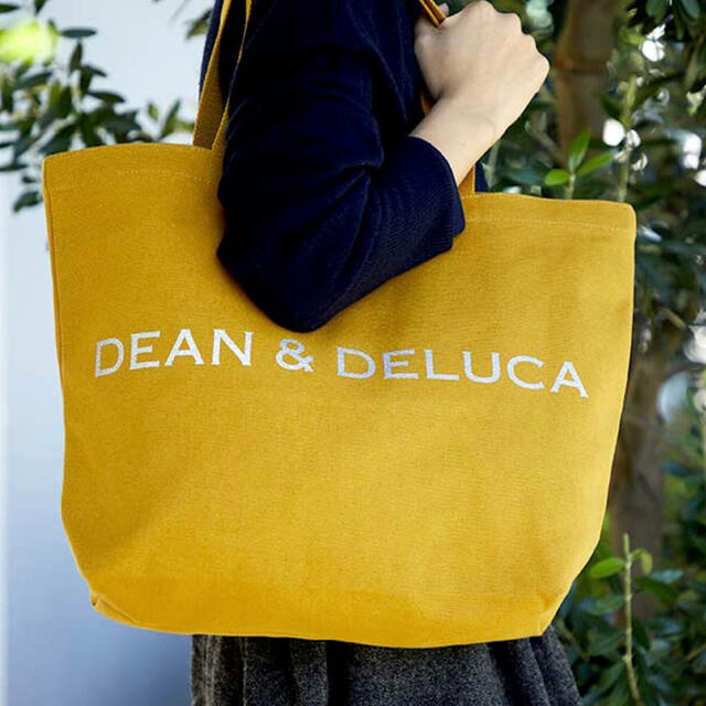 DEAN & DELUCA(ディーンアンドデルーカ)のDEAN&DELUCA チャリティー トートバッグ イエロー L レディースのバッグ(トートバッグ)の商品写真