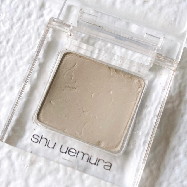 shu uemura(シュウウエムラ)のシュウウエムラ　プレスド　アイシャドー　N   M  ブラウン　850 コスメ/美容のベースメイク/化粧品(アイシャドウ)の商品写真