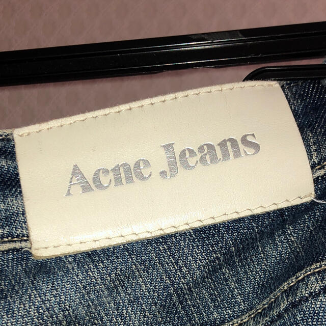 ACNE(アクネ)のアクネジーンズ　acnejeans 27インチ レディースのパンツ(デニム/ジーンズ)の商品写真