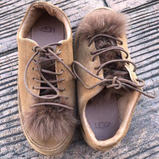 アグ(UGG)のugg(スニーカー)