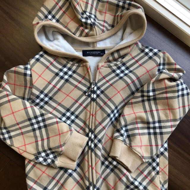 BURBERRY(バーバリー)のTARO様専用☆ キッズ/ベビー/マタニティのキッズ服女の子用(90cm~)(ジャケット/上着)の商品写真