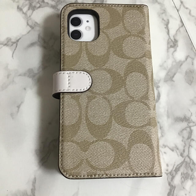 最愛 COACH - COACH コーチ⭐️iPhone11 手帳型カバー シグネチャー iPhoneケース - covid19.ins.gov.mz