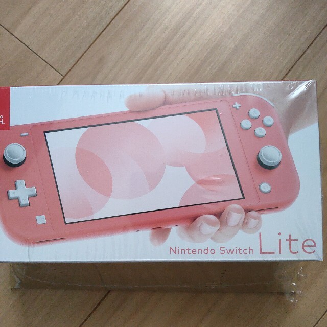 Nintendo SWITCH LITE コーラル