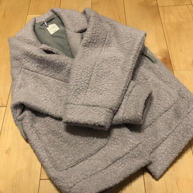 juemi Curling Bore Middle Coatの通販 by のん's shop｜ラクマ